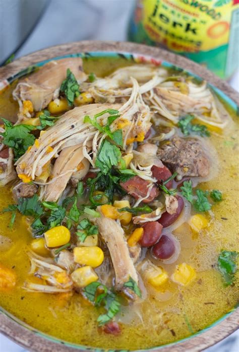 Caribbean Jerk Chicken & Pineapple Soup - calories, carbs, nutrition