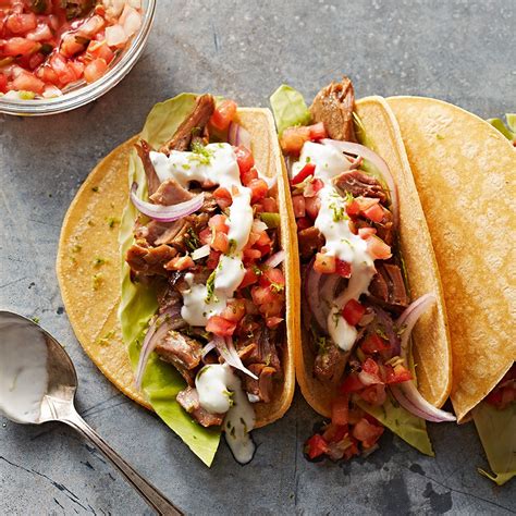 Carnitas and Egg Taco (104897.0) - calories, carbs, nutrition