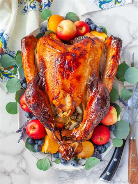 Carved Maple Apple Turkey Platter - calories, carbs, nutrition