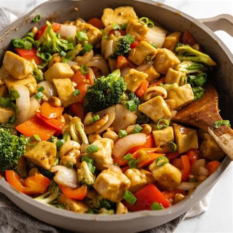 Cashew Tofu Stir Fry (39953.8) - calories, carbs, nutrition