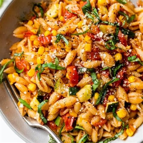 Cavatelli with Marinara Sauce & Zucchini - calories, carbs, nutrition