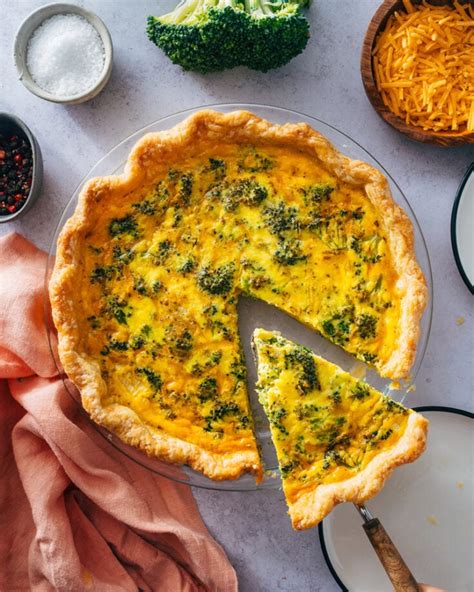 Cheddar and Broccoli Quiche - calories, carbs, nutrition