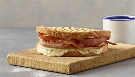 Cheese & Bacon Toastie - calories, carbs, nutrition