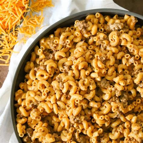 Cheese Burger Mac and Cheese - calories, carbs, nutrition