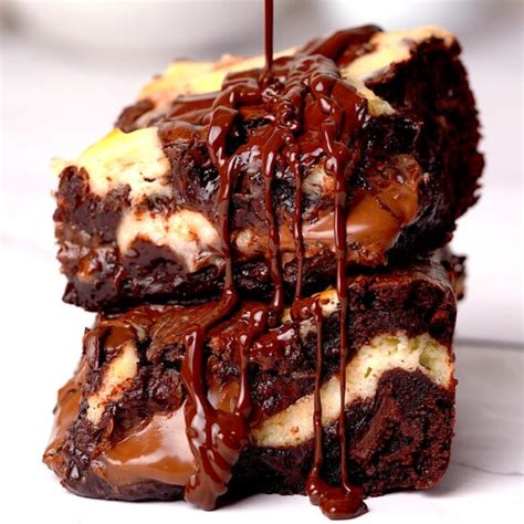 Cheesecake Brownies - calories, carbs, nutrition