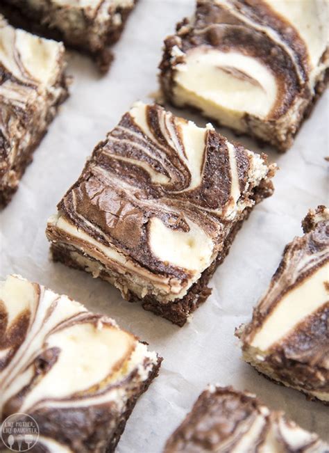 Cheesecake Swirl Brownies tray - calories, carbs, nutrition