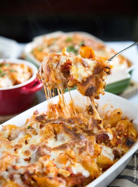 Cheesy Baked Pasta - calories, carbs, nutrition