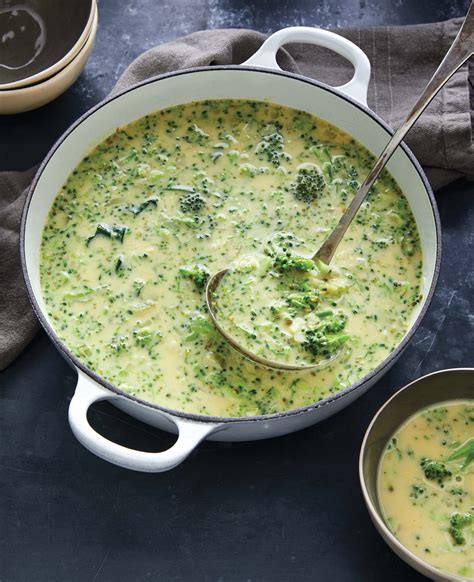 Cheesy Broccoli Soup - calories, carbs, nutrition