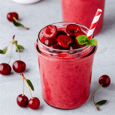 Cherry Berry Smoothie, 16 oz - calories, carbs, nutrition