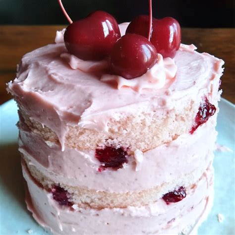 Cherry Cream Cheese Icing - calories, carbs, nutrition