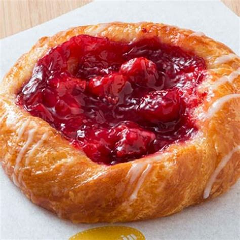 Cherry Danish - calories, carbs, nutrition