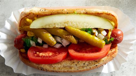 Chicago Hot Dog - calories, carbs, nutrition