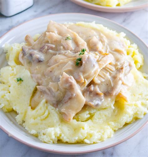 Chicken a la King over Mashed Potatoes - calories, carbs, nutrition