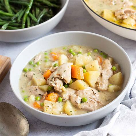 Chicken Bacon Vegetable Stew (111334.0) - calories, carbs, nutrition