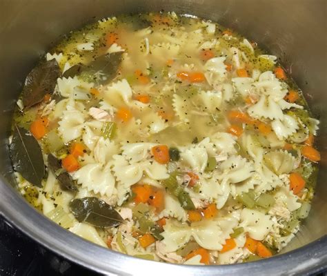 Chicken Bowtie Soup - calories, carbs, nutrition