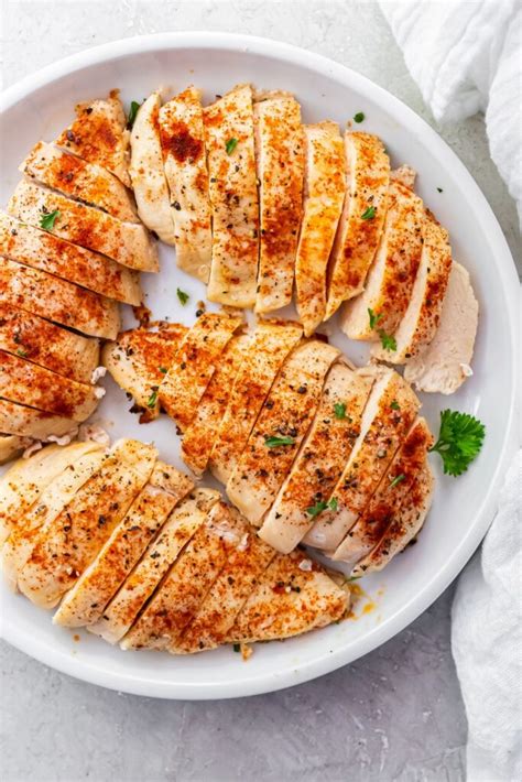 Chicken Breast 4 oz Grilled Herb Brined Zucchini & Pecorino Salad - calories, carbs, nutrition