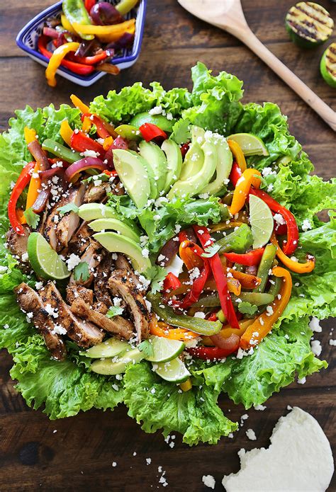 Chicken Fajita Salad - calories, carbs, nutrition