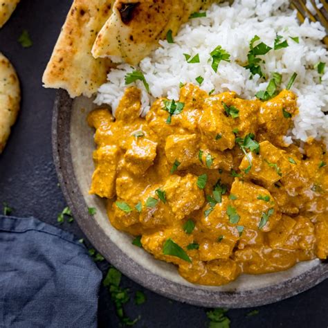 Chicken Korma with Rice and Naan - calories, carbs, nutrition