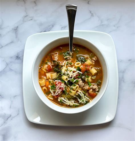 Chicken Minestrone - calories, carbs, nutrition