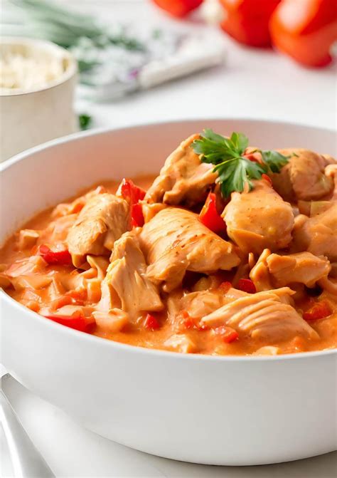 Chicken Paprikash - calories, carbs, nutrition