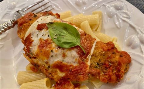 Chicken Parmesan (25865.1) - calories, carbs, nutrition