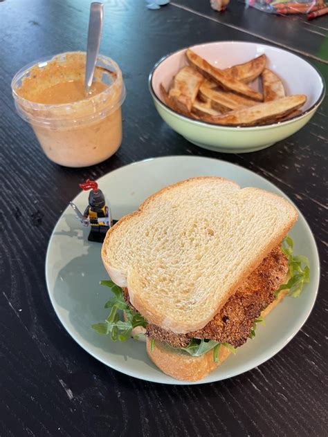 Chicken Patty Sandwich with Cheese (34921.298) - calories, carbs, nutrition