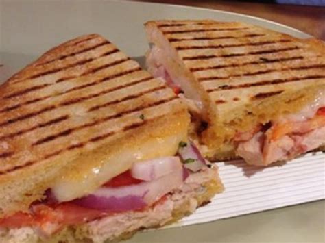 Chicken Pepper Panini - calories, carbs, nutrition