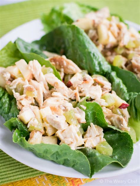 Chicken Salad on Leaf Lettuce - calories, carbs, nutrition