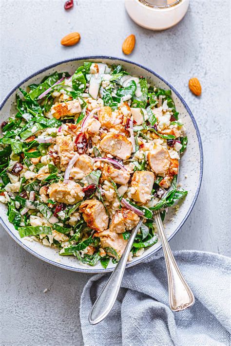 Chicken Spinach Salad with Pancetta - calories, carbs, nutrition