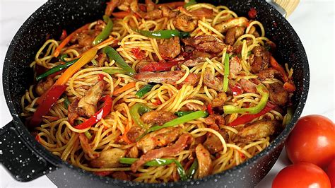 Chicken Stir Fry with Pasta MEDIUM - calories, carbs, nutrition