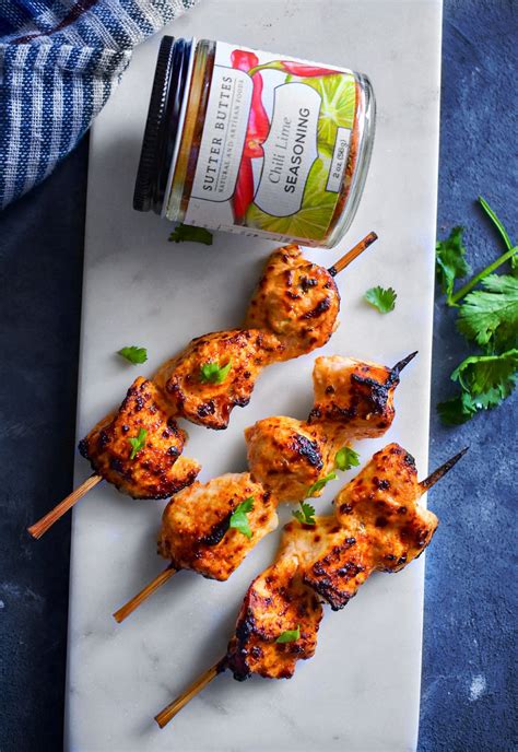 Chicken Tikka Skewer with Mint & Cucmuber - calories, carbs, nutrition