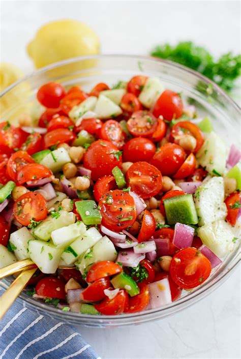 Chickpea and Tomato Salad - calories, carbs, nutrition