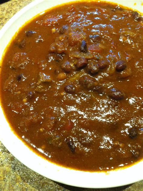 Chili Steak & Black Bean 16 oz - calories, carbs, nutrition