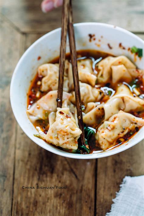 Chinese Hot & Sour Soup with Wontons - calories, carbs, nutrition