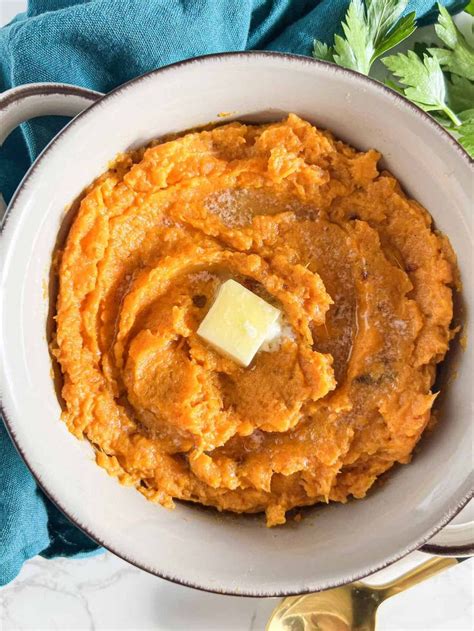 Chipotle Roasted Sweet Potato Mash - calories, carbs, nutrition