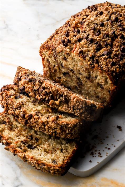 Chocolate Chip Banana Nut Bread - calories, carbs, nutrition