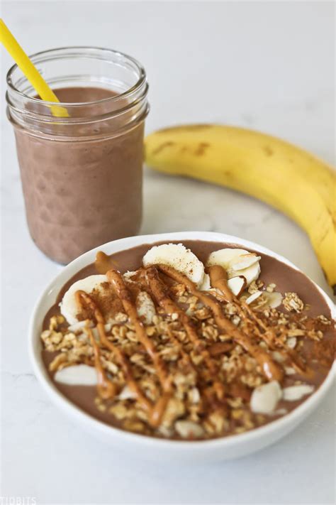 Chocolate PB Banana Smoothie Bowl - calories, carbs, nutrition