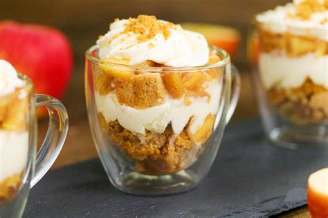 Cinnamon Apple Parfait - calories, carbs, nutrition