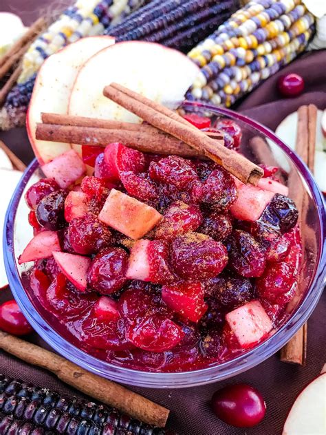 Cinnamon, Apples Cranberry Topping - calories, carbs, nutrition