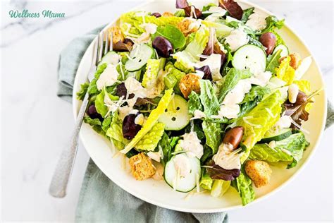 Classic Caesar Salad - calories, carbs, nutrition