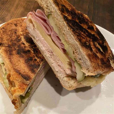 Classic Cuban Panini - calories, carbs, nutrition