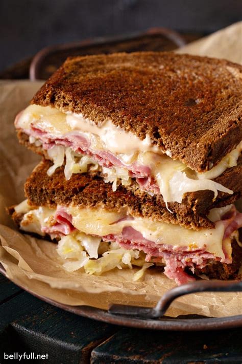 Classic Reuben Sandwich - calories, carbs, nutrition