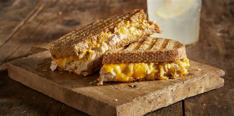 Classic Tuna Melt Panino - calories, carbs, nutrition