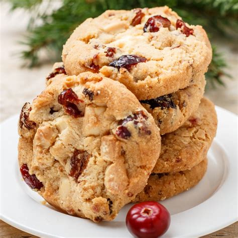 Cookie White Chocolate Cranberry 2 EA - calories, carbs, nutrition