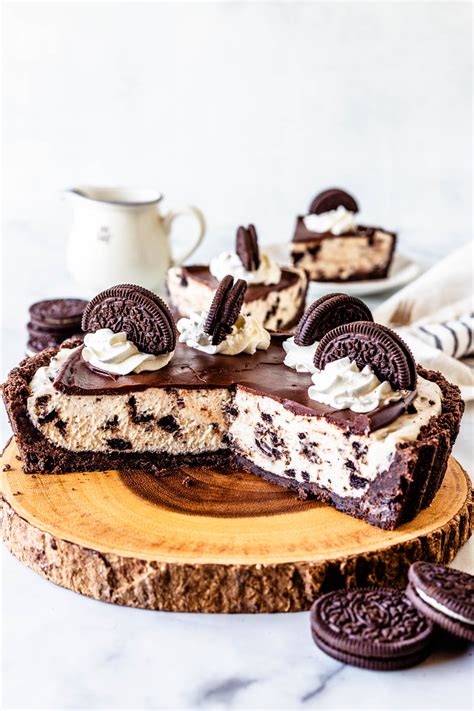 Cookies and Cream Pie (61906.7) - calories, carbs, nutrition