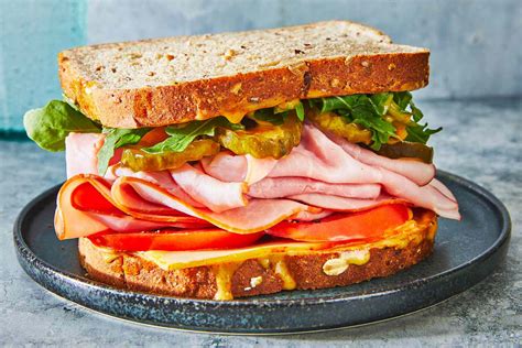 Country Ham Sandwich with Spicy Mustard - calories, carbs, nutrition