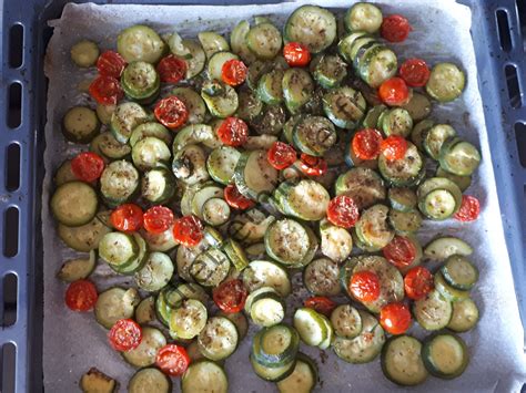 Courgette Provencale - calories, carbs, nutrition