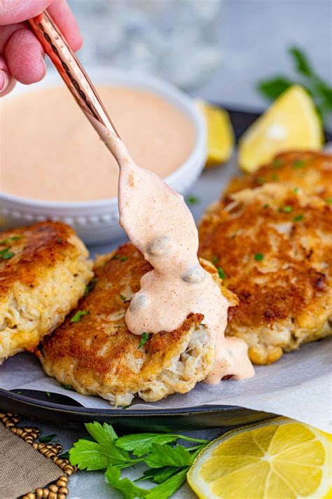 Crab Cake Plate - calories, carbs, nutrition