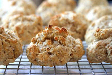 Cracked Pepper and Parmesan Drop Biscuit - calories, carbs, nutrition