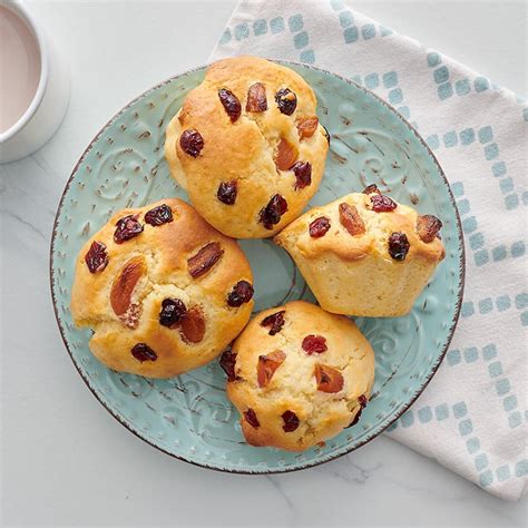 Cranberry Apricot Muffins - calories, carbs, nutrition